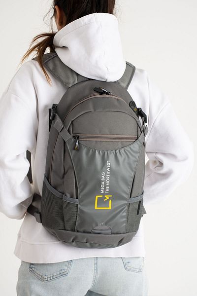 YOGII Σακίδιο πλάτης Kiev Unisex - για φορητό υπολογιστή, σχολείο, κάμπινγκ, ταξίδια και καθημερινή χρήση, αδιάβροχο και με λεπτομέρεια πολλαπλών διαμερισμάτων