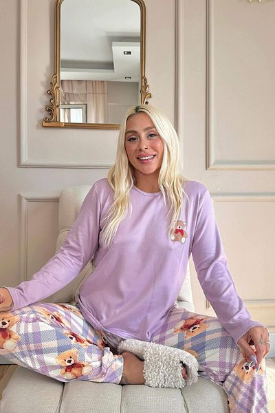 Pijamaevi Set de pijamale de damă cu model liliac Beruang