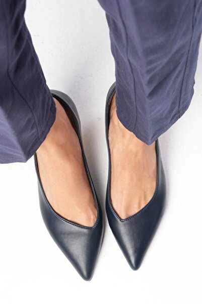 Mio Gusto Livia Lacivert Жіночі туфлі на підборах з гострим носком