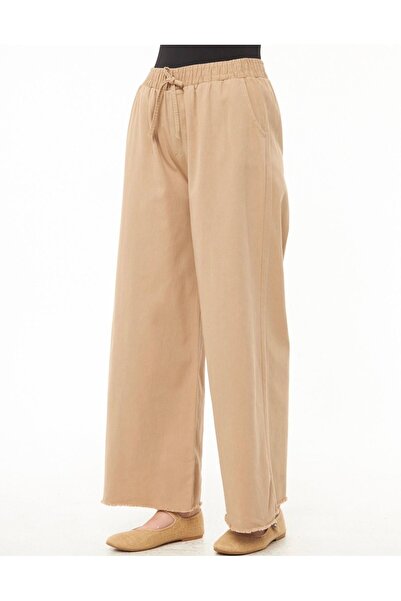 Butik بنطلون قماش نسائي