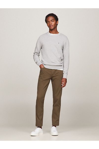Gray sweater khaki pants hot sale