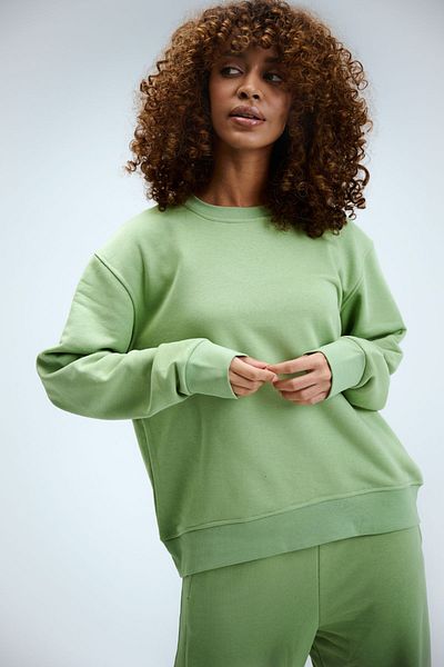gothamvibes Women's Timeless Oversize Pistachio Green Sweatshirt