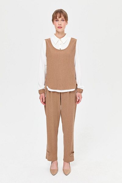 Esswaap Camel Colored Retro Textured Three Pants Set
