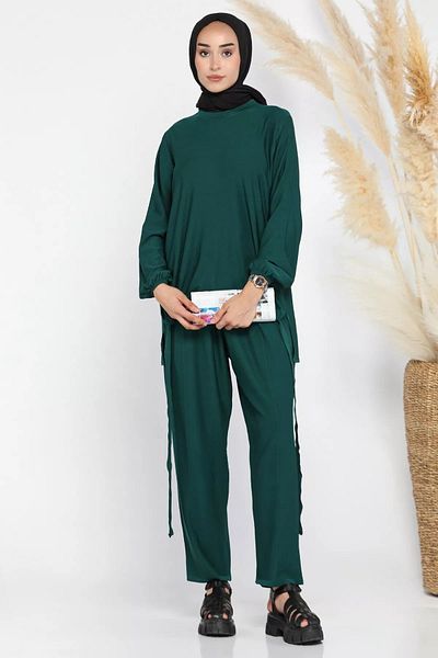 julude Emerald Green γυναικείο χιτώνα και φούστα με κορδόνι - Σετ δύο τεμαχίων από κρύο νήμα
