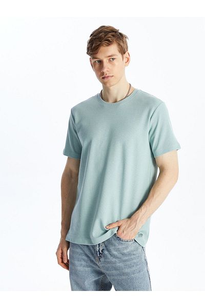 LC Waikiki Ανδρικό T-shirt με λαιμόκοψη με κοντό μανίκι