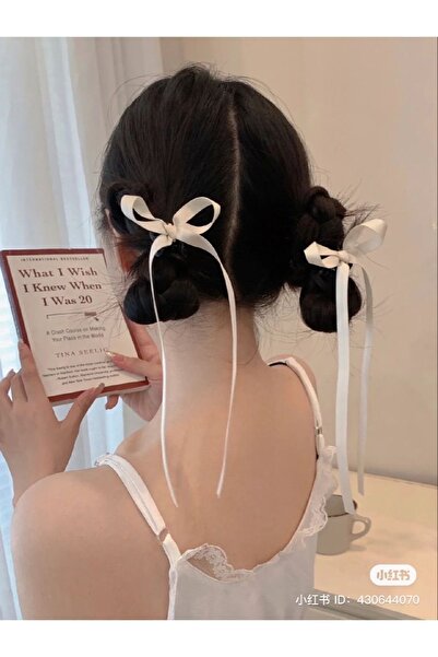 modernist Beyaz Uzun Kurdele Detaylı Lastik Toka 2 Adet (COQUETTE)