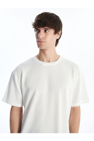 LC Waikiki Herren-T-Shirt aus strukturierter gekämmter Baumwolle – Rundhalsausschnitt, kurze Ärmel