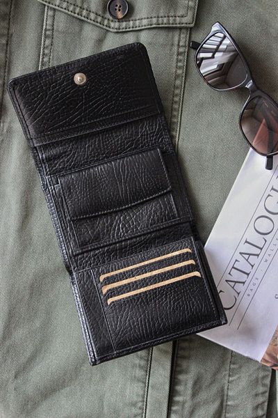 matleather Genuine Leather Women's Wallet / Multiple Compartments, Lots of Card Holders / Stylish and Long-Lasting