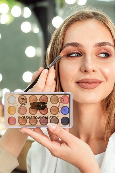 MUJGAN Warm Sparkle 15-Piece Eyeshadow Palette - No 1