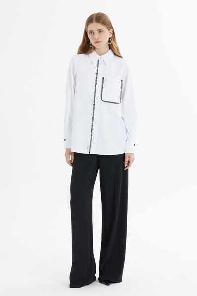 kı.we Siyah Dantel Detaylı Beyaz Gömlek