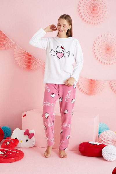 Siyah İnci Σετ πιτζάμες με λευκό κέντημα με άδεια Hello Kitty - Πορτοφόλι Fleece HK319