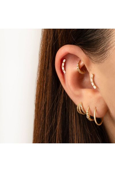 Dianora Piercing 14 Carat Gold 4 Baguette Stone Minimal Helix Cartilage Piercing