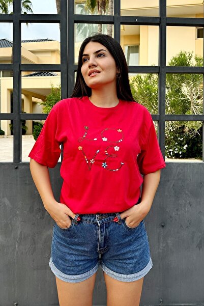 İpli Unisex crvena Oversize kroj T-shirt - vez sa ljubavnim printom Sa deznom