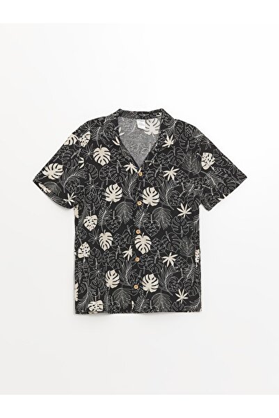 LC Waikiki Resort hajtókás nyomtatott ing és rövidnadrág kisfiúnak - 2 részes készlet