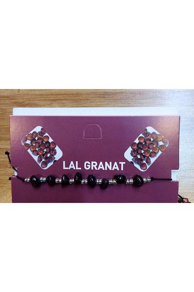 Berra Sifa Natural Stone Adjustable Lal Granate Stone Bracelet