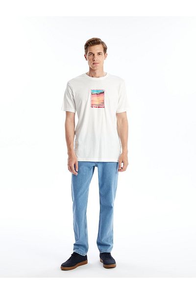 LC Waikiki Bedrucktes Herren-T-Shirt aus gekämmter Baumwolle – Rundhalsausschnitt, kurze Ärmel