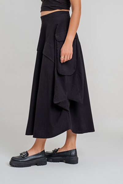 Bold & Young Cotton Women's Skirt - with Cargo Pockets, Mouldings and Hidden Zipper