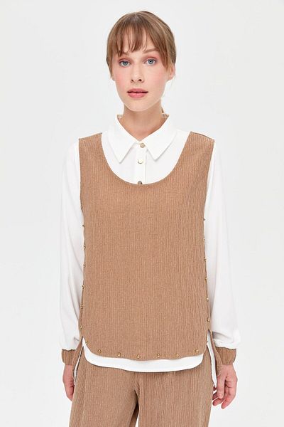Esswaap Camel Colored Retro Textured Three Pants Set