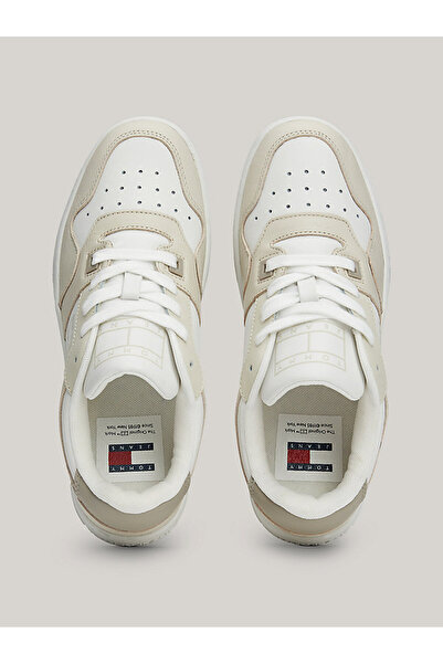 Tommy Hilfiger Woman's tjw retro basketball sneaker