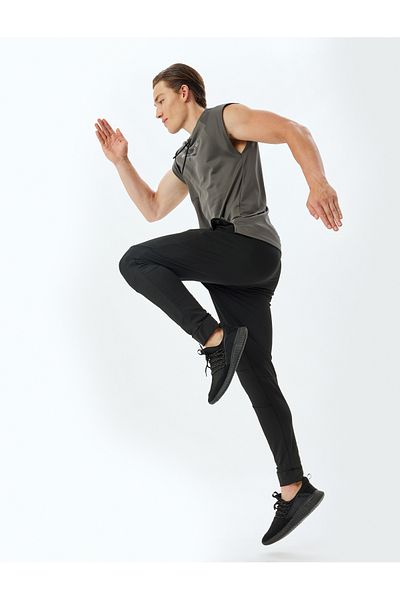 Koton Jogger Sports Sweatpants - Λεπτομέρεια μέσης και τσέπης με κορδόνια