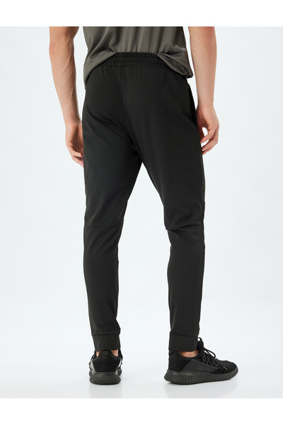 Koton Jogger Sport-Jogginghose – Schnürung, Taille und Taschendetail