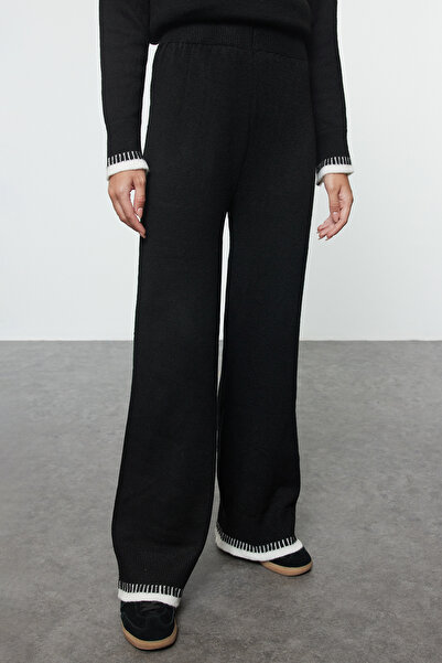 Trendyol Modest Soft Textured Black Knitwear Set - Stitching Detail, TCTAW25US00016