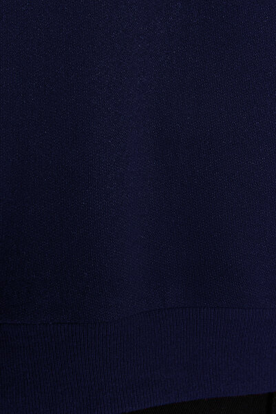 Trendyol Collection Sötétkék nagy méretű, nagy nyakú, túlméretezett/széles kivágású polár pulóver belül TMNAW24AO00007