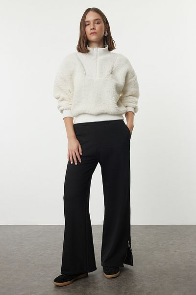 Trendyol Collection Μαύρο χοντρό φλις εσωτερικά Πλαϊνά φερμουάρ Λεπτομέρεια Πλεκτό Παντελόνι Φούτερ TWOAW25EA00004