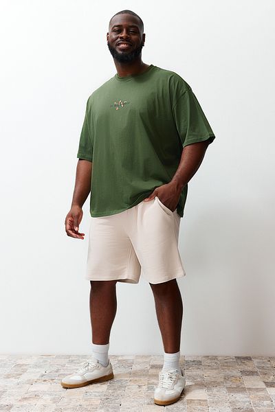 Trendyol Collection Comfortable Fit Large Size Basic Shorts - 100% Cotton TMNSS24AP00001