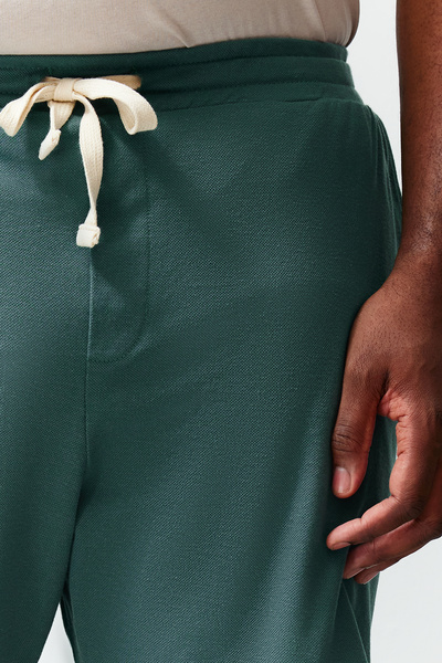 Trendyol Collection Emerald Green Comfortable Large Size Cotton Shorts - TMNSS24AP00003