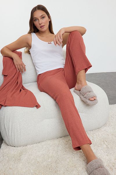 Trendyol Collection Dlaždicová 3dílná stuha/detail mašle Žebrovaná pletená sada pyžama Thmaw25Pt00008