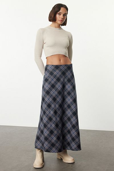 Trendyol Collection Többszínű alacsony derekú kockás mintás A-vonalú maxi hosszúságú szőtt szoknya TWOAW25ET00118