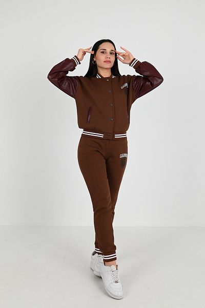 Koza Butik Γυναικεία αθλητική φόρμα με τρεις κλωστές με ανασηκωμένα κουμπιά 3940-24