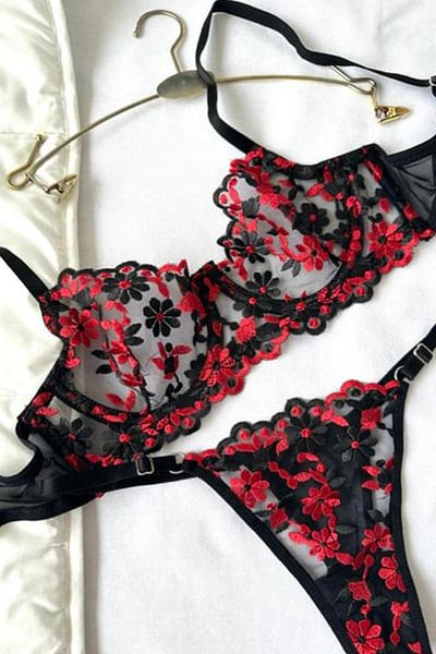 EMINNA Black Daisy Patterned Underwear Set