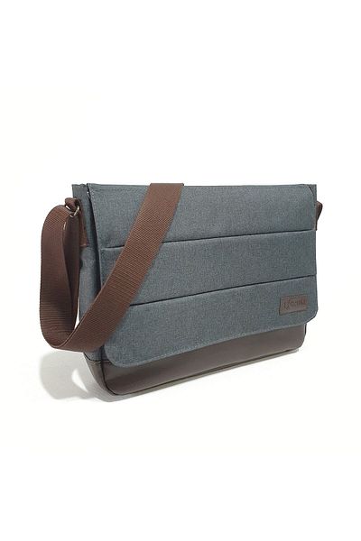 Exception 15.6 Inch Laptop Bag & Messenger Bag Unisex