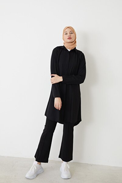 Naknaku Дълга туника със скрити джобове - черна