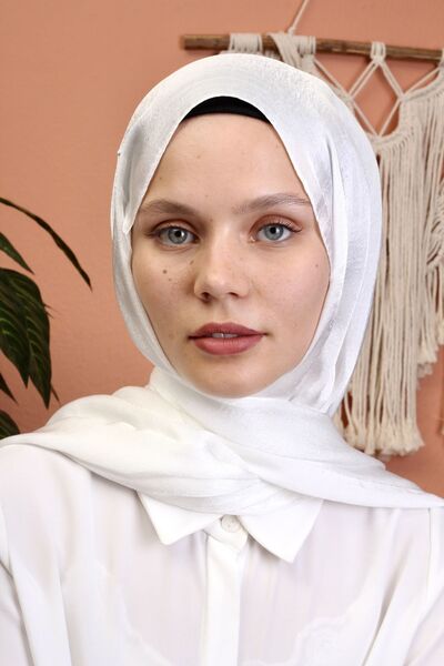 SpecialScarf Hijab Fashion JANJAN ROCHIE DE SEARA TESTURATĂ DIN SATIN LUMINOS ŞAL SIFON CULOARE ALBĂ