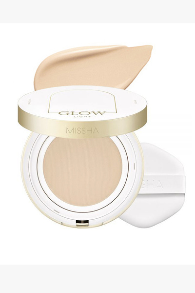 Missha Yaşlanma Karşıtı Cam Cilt Görünümü Sunan Cushion SPF 37 +++ Glow Cushion Light (No.21N Vanilla)