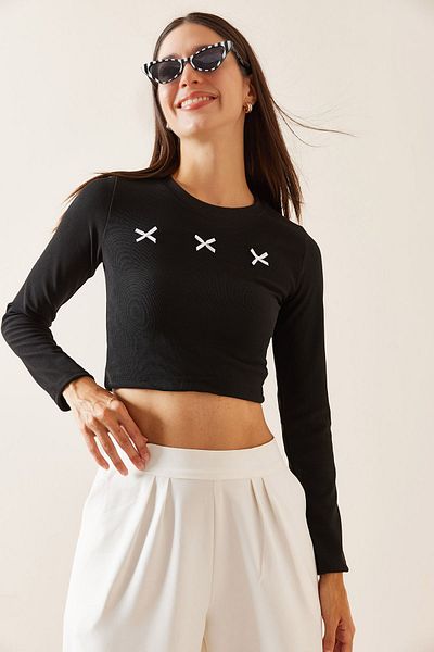 XHAN Black Crew Neck Ribbon Detailed Crop Blouse 5Yxk2-48922-02