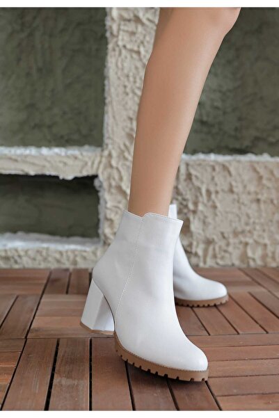 werfen Kadın  Günlük Kullanımlı  Sade Kısa Bot