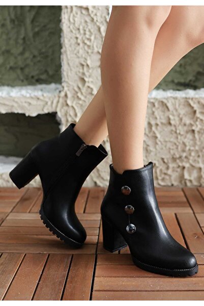 werfen Kadın Günlük Kullanımlı Düğmeli Detaylı Fermuarlı Kısa Bot