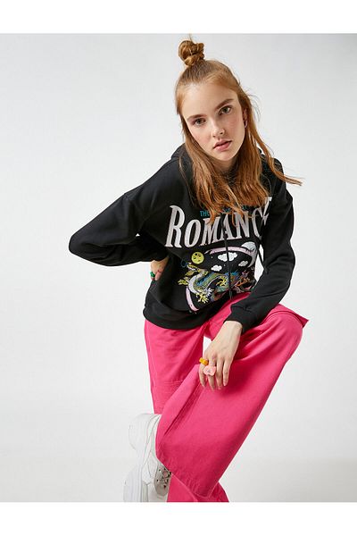 Koton Bedrucktes Sweatshirt mit Kapuze und Fleece-Innenseite