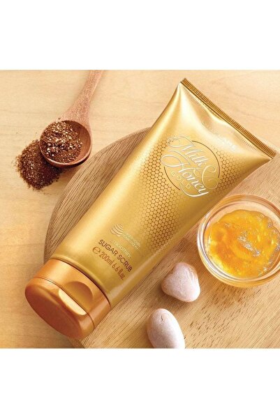 Oriflame Milk - Honey Gold Pürüzsüzleştirici Hoş Kokulu Vücut Arındırıcısı 20...