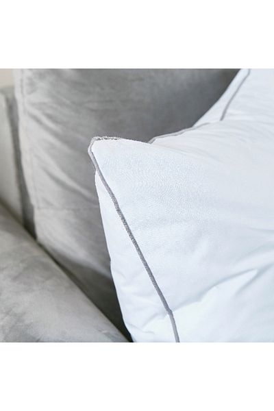 Home Box Luxury Down Alternative Filled Cushion - 30x50 cm