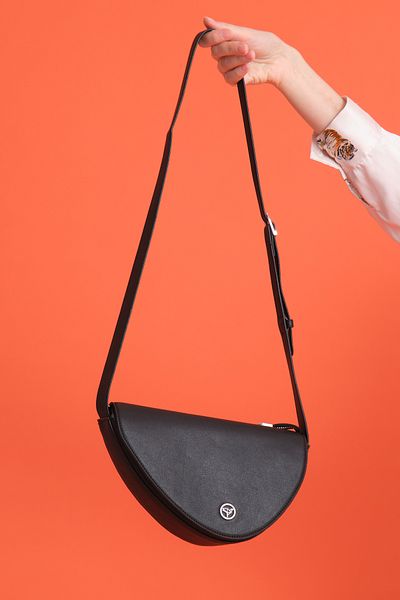 Garbalia Black Doha Magnet Cover Shoulder Bag with Large Internal Compartment and Adjustable Strap