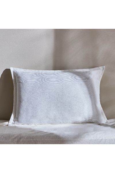 Home Box Atlanta Ezra Rib Solid Filled Cushion - 40x60 cm