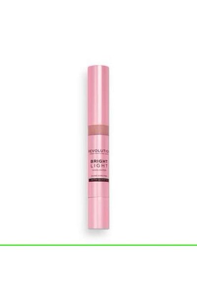 Revolution Bright Light Illuminating Pen with Applicator (Divine Dark Pink) 3 ml