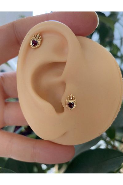 Arescollection surgical steel heart tragus helix cartilage conch lobe compatible piercing earrings