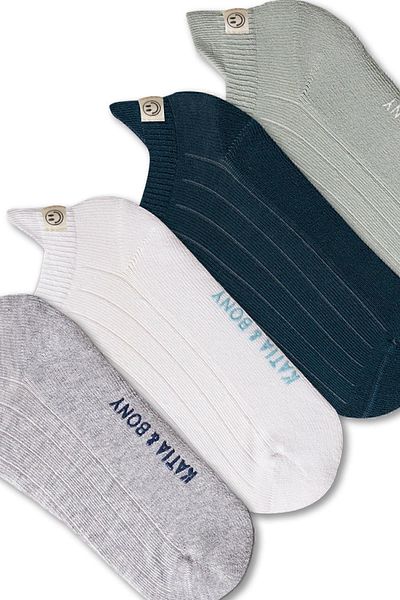Katia&Bony Pack of 4 Boy's Smiling Face Detailed Booties Socks