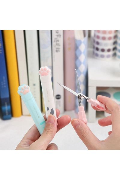 Kawaii Cute Scissors with Paw Lid